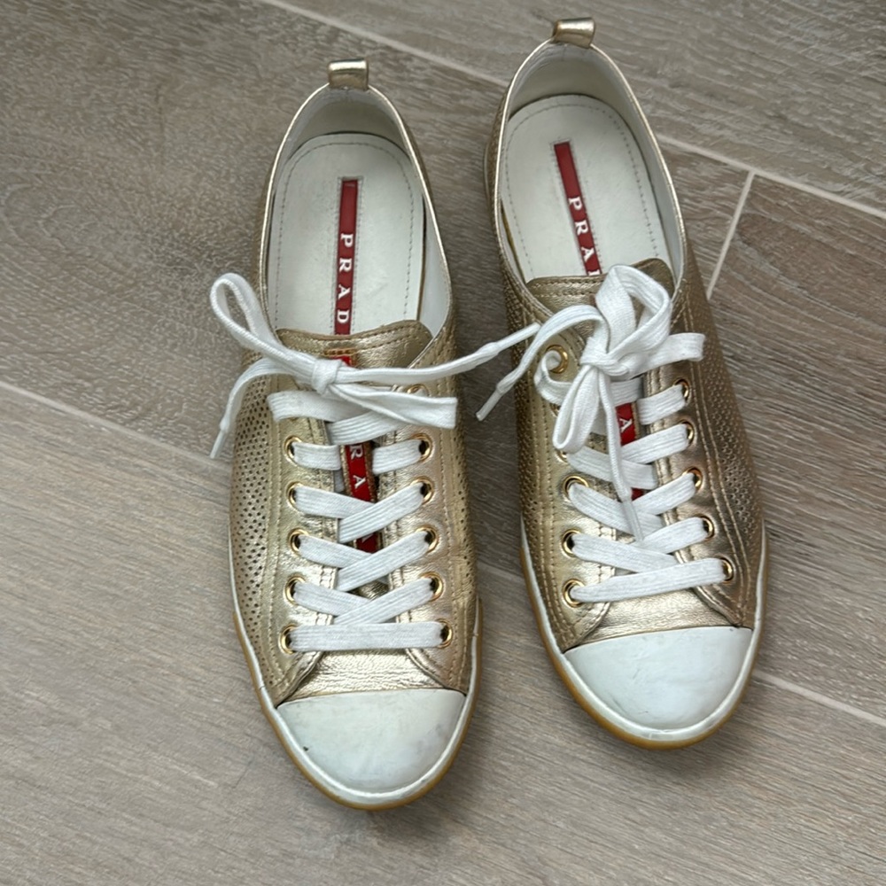 Women’s Prada Sneakers Size 38.5